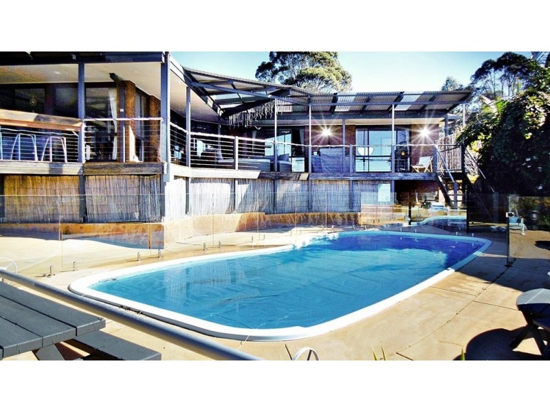 16 Golf Circuit, Tura Beach NSW 2548