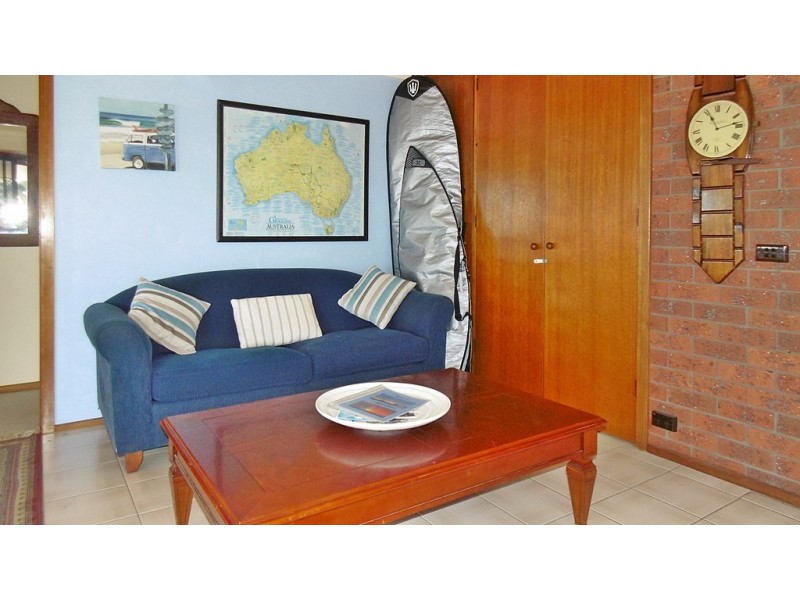 16 Golf Circuit, Tura Beach NSW 2548