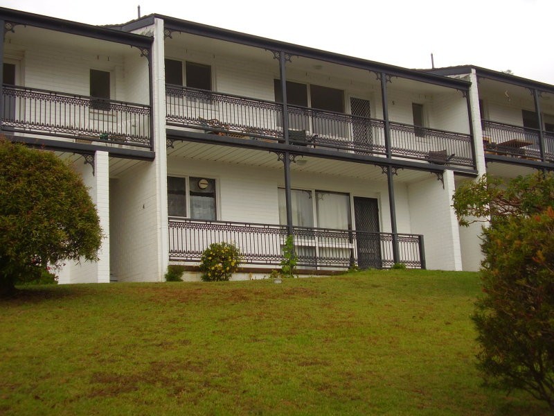 2/11 Kyeamba Street, Merimbula NSW 2548