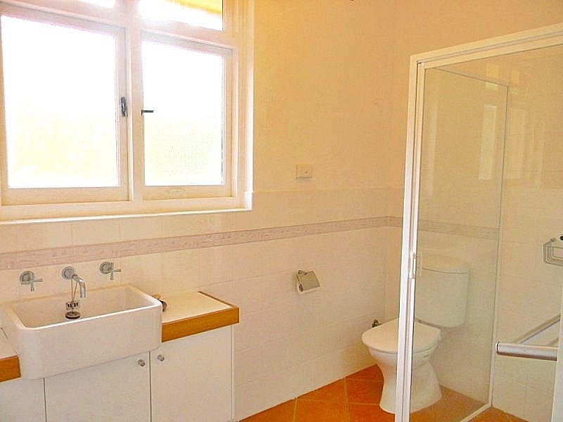 18 Lake Street, Merimbula NSW 2548