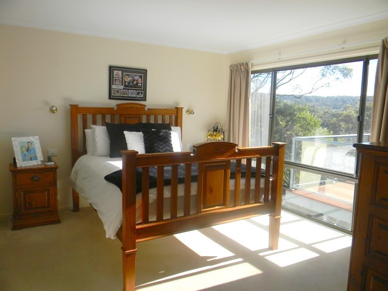 12 Seaview Place, Tura Beach NSW 2548
