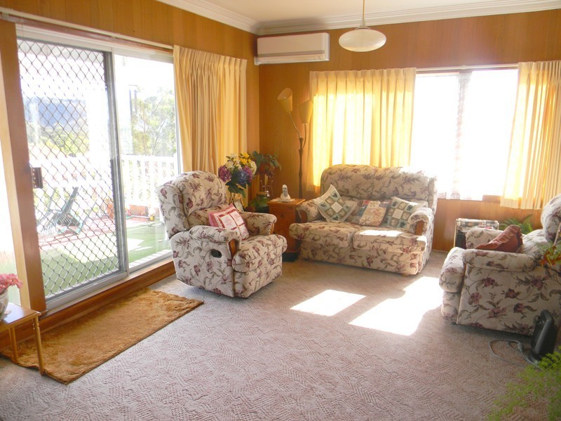 87 Monaro Street, Merimbula NSW 2548