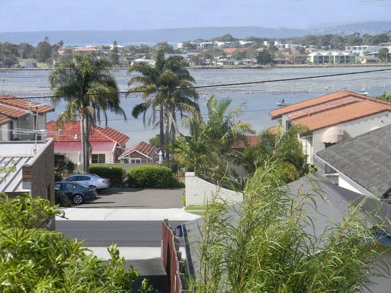 2/9 Cameron Street, Merimbula NSW 2548