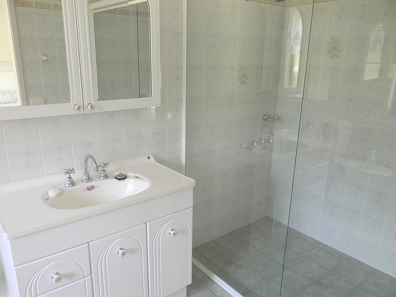 37 Golf Circuit, Tura Beach NSW 2548