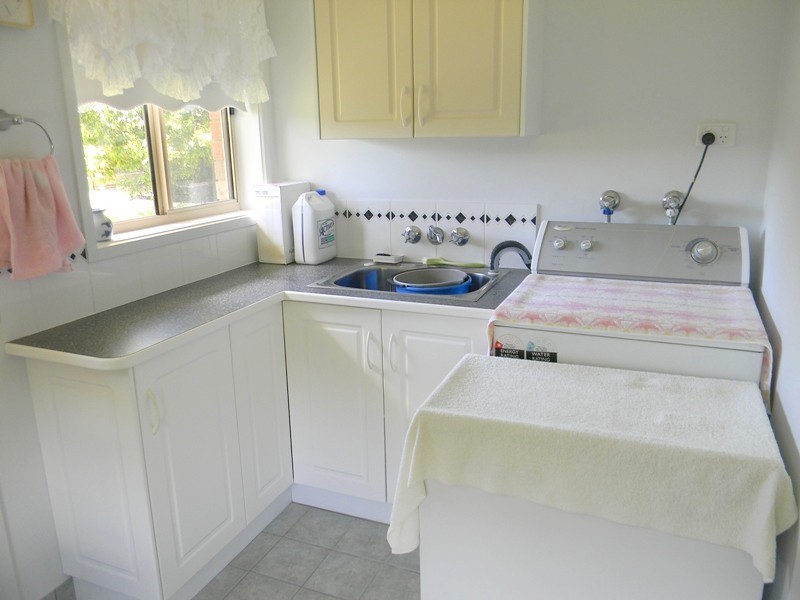 37 Golf Circuit, Tura Beach NSW 2548