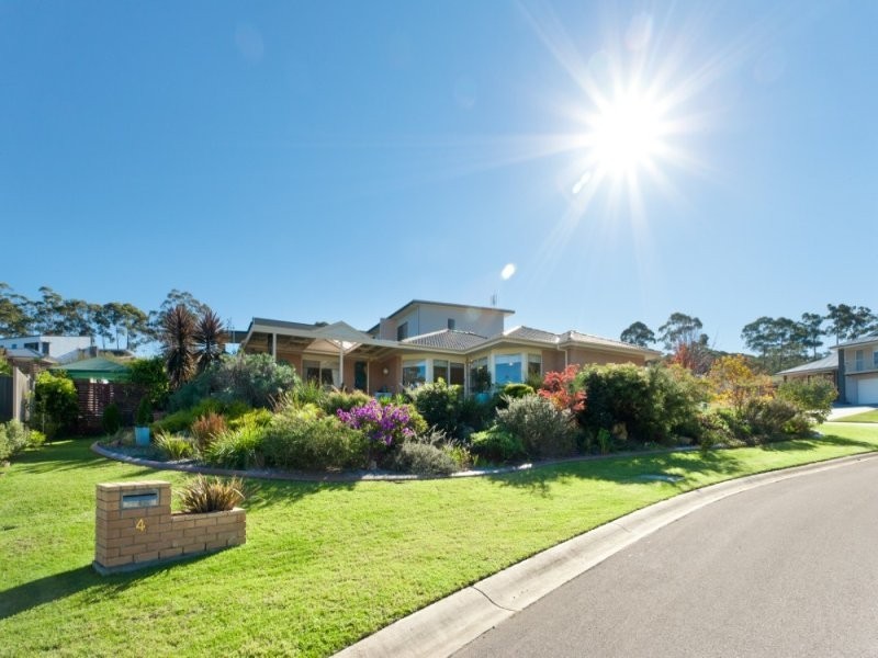 4 Mulloway Circuit, Merimbula NSW 2548