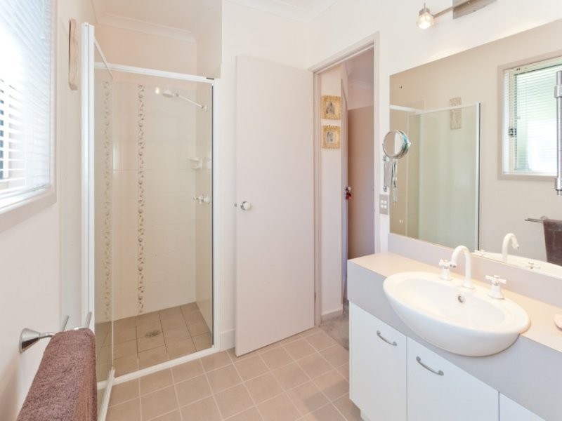 4 Mulloway Circuit, Merimbula NSW 2548