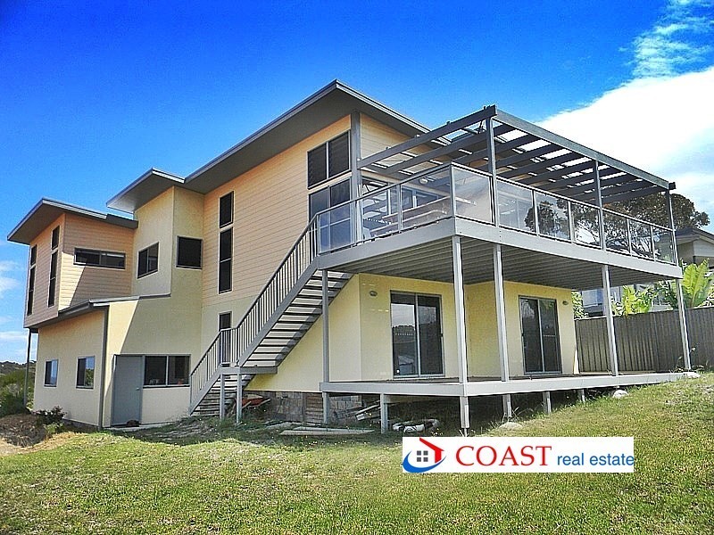 3 Emily Lane, Tura Beach NSW 2548