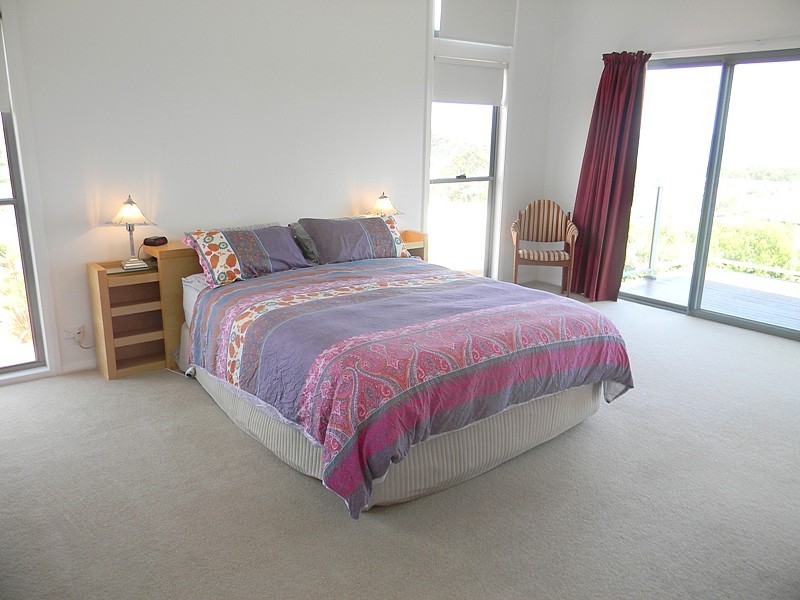 3 Emily Lane, Tura Beach NSW 2548