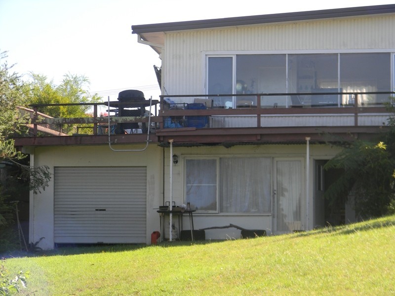 38 Lakeview Avenue, Merimbula NSW 2548