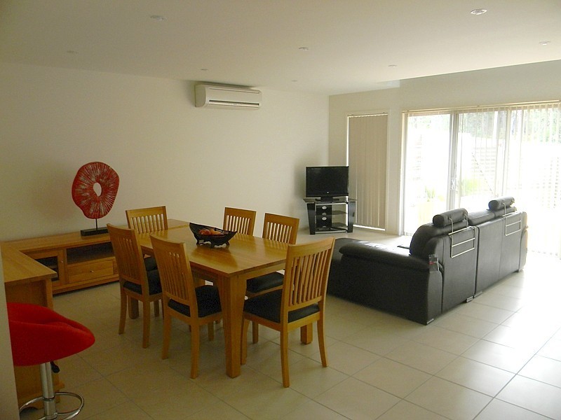 2/79-81 Culgoa Crescent, Pambula Beach NSW 2549