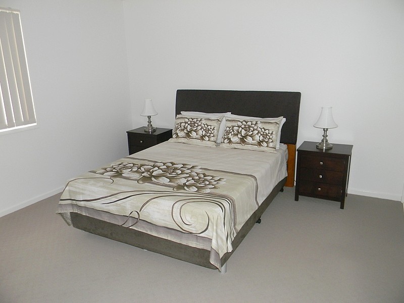 2/79-81 Culgoa Crescent, Pambula Beach NSW 2549