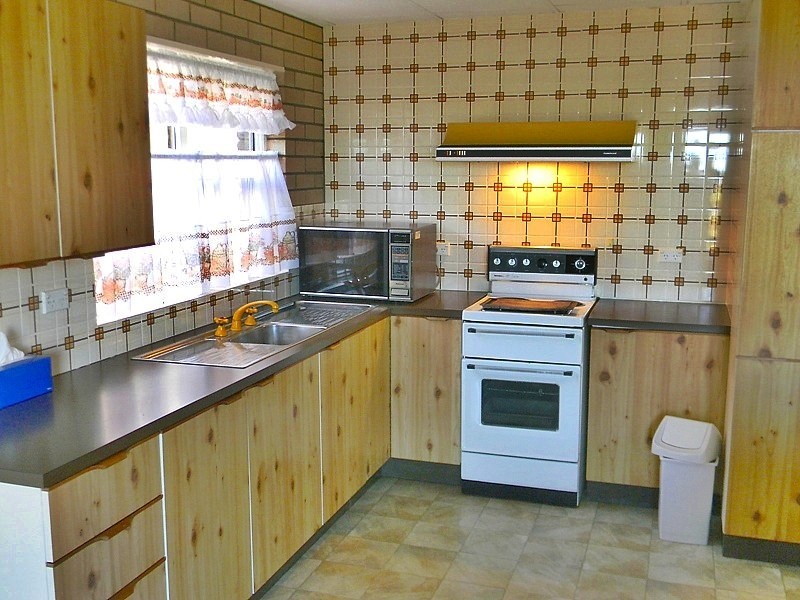 21 Surf Circle, Tura Beach NSW 2548