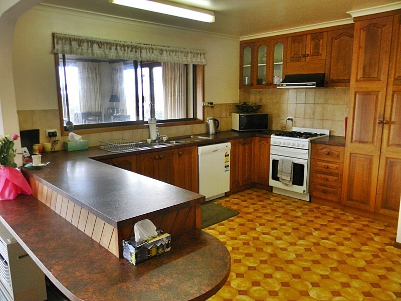 70 Sapphire Crescent, Merimbula NSW 2548