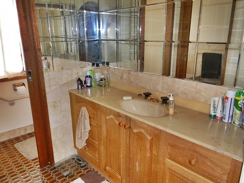 70 Sapphire Crescent, Merimbula NSW 2548