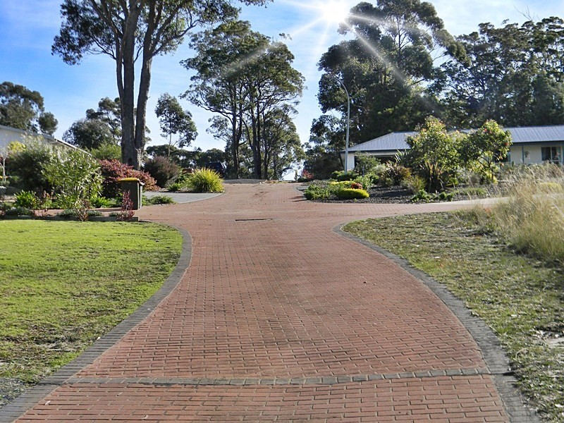 3 Rosella Court, Tura Beach NSW 2548