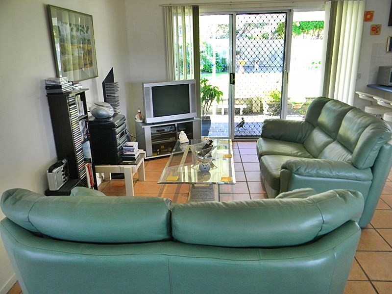 2/131 Headland Drive, Tura Beach NSW 2548