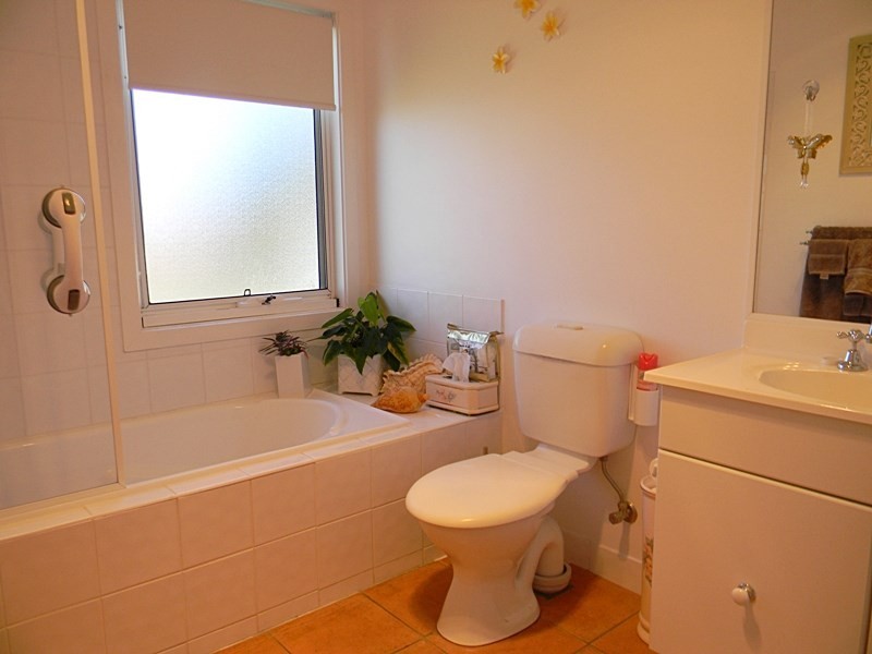 2/131 Headland Drive, Tura Beach NSW 2548