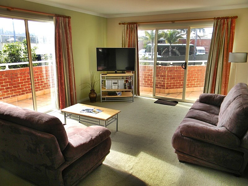 90 Main Street, Merimbula NSW 2548