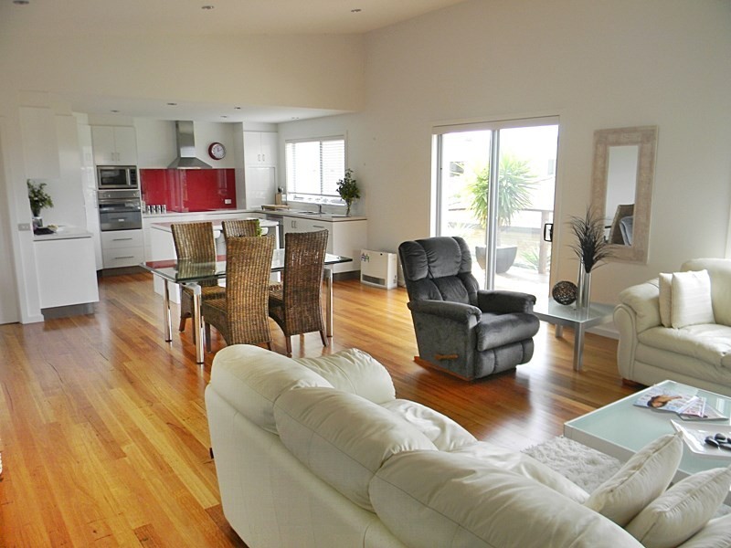 4B Elizabeth parade, Tura Beach NSW 2548