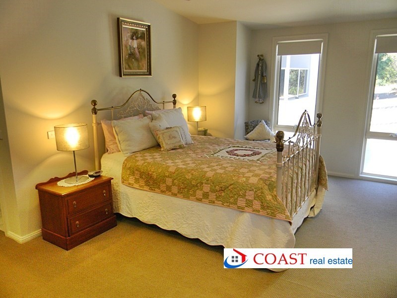 4c Surf Circle, Tura Beach NSW 2548