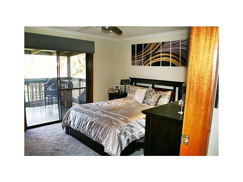 26 Yarrawood Avenue, Merimbula NSW 2548