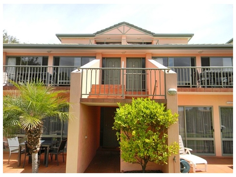 9/10 Marine Parade, Merimbula NSW 2548