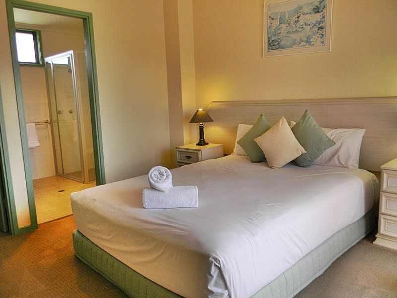 9/10 Marine Parade, Merimbula NSW 2548