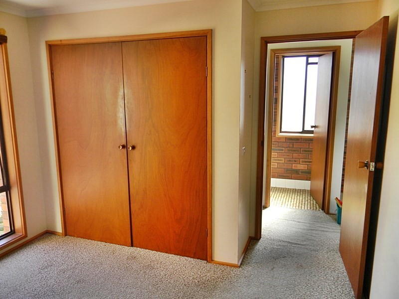 2/4 Banksia Court, Tura Beach NSW 2548