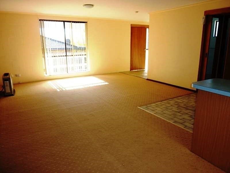 1/3 Philip Street, Wolumla NSW 2550