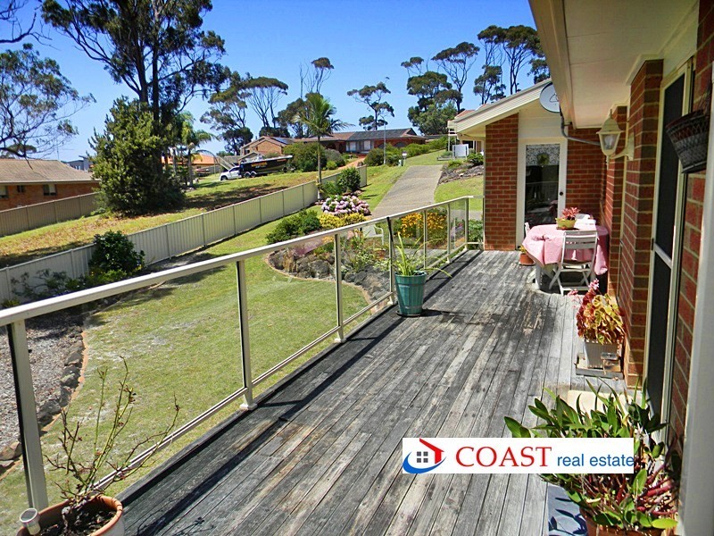 11 Flora Court, Tura Beach NSW 2548
