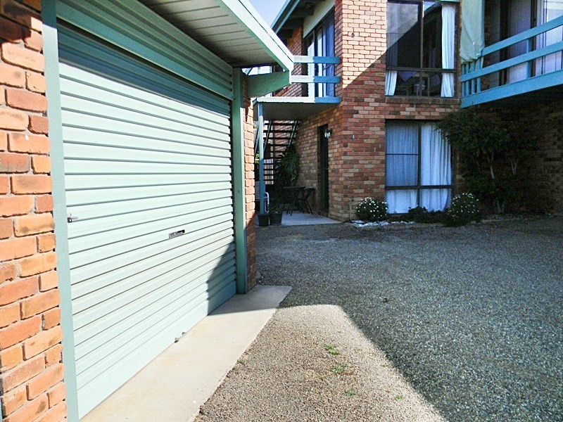 4/1 Surf Circle, Tura Beach NSW 2548