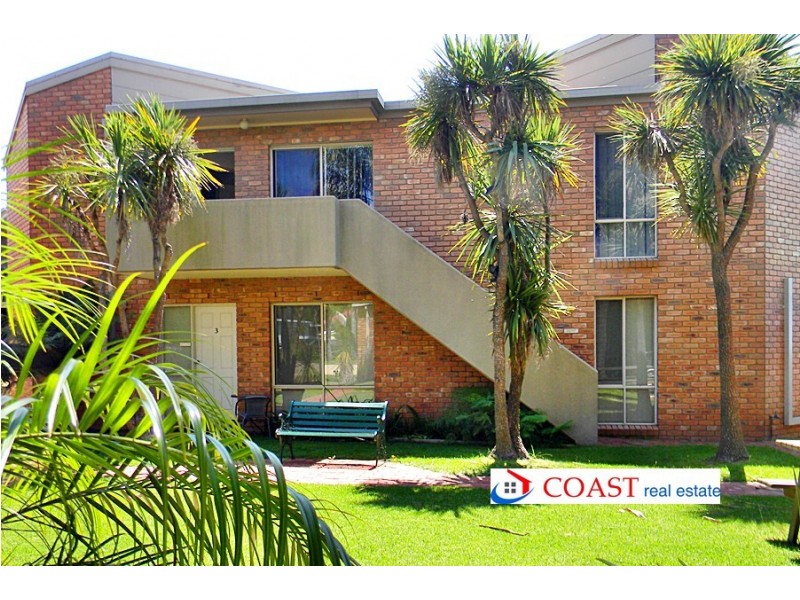 4/4 Cameron Street, Merimbula NSW 2548