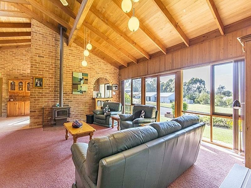 3 Headland Drive, Tura Beach NSW 2548