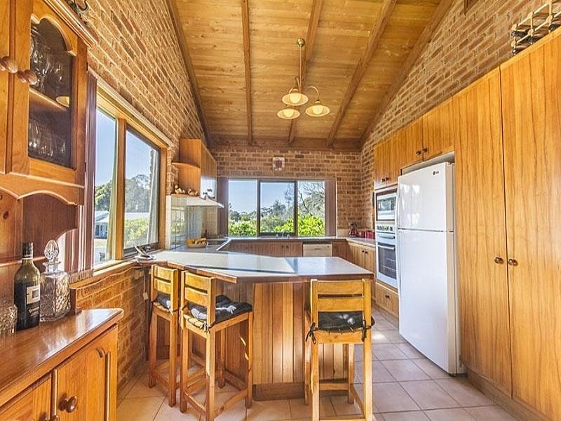 3 Headland Drive, Tura Beach NSW 2548