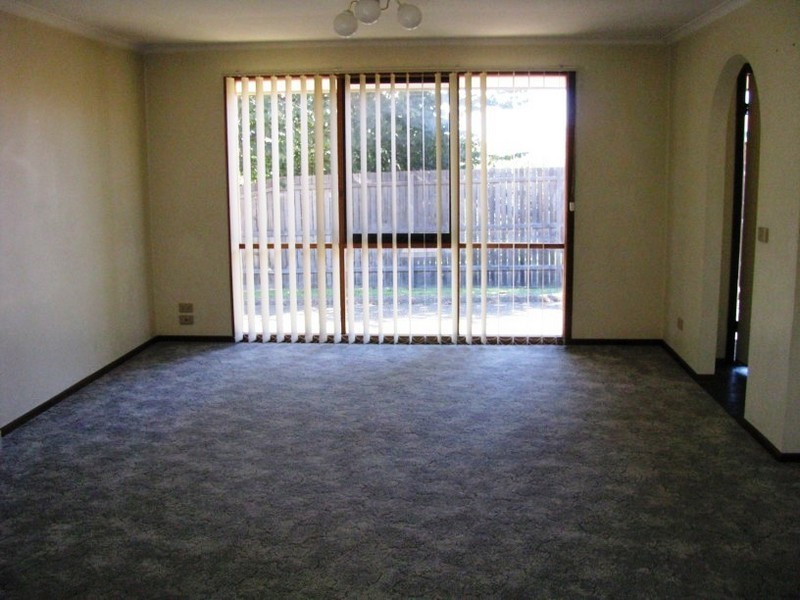 2/15  Yarrawood Avenue, Merimbula NSW 2548