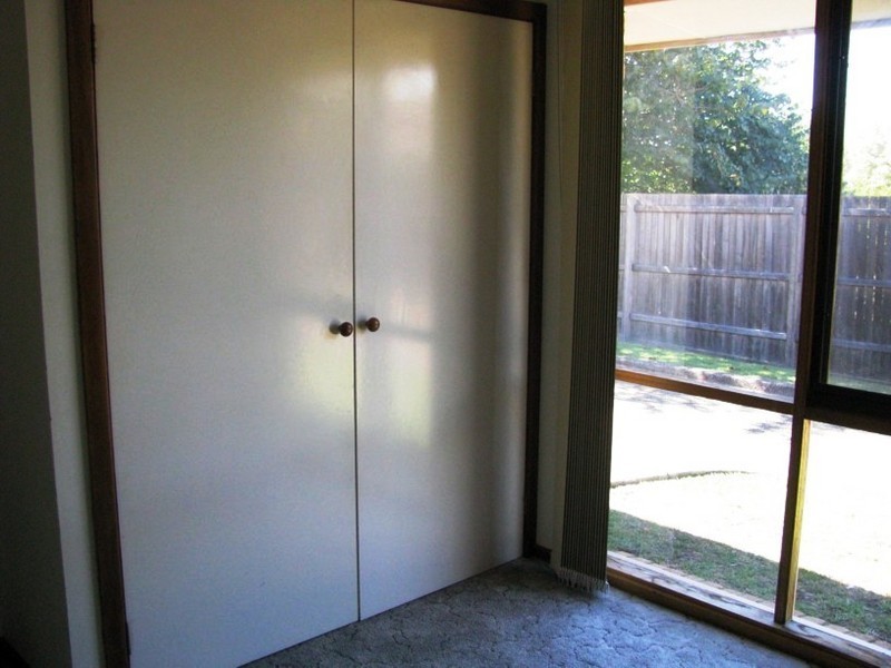 2/15  Yarrawood Avenue, Merimbula NSW 2548