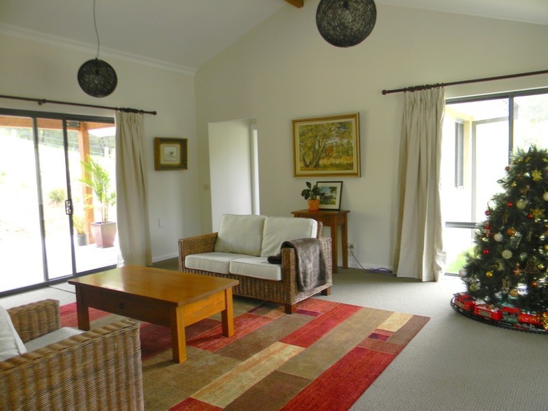 32 Karuka Close, Pambula NSW 2549