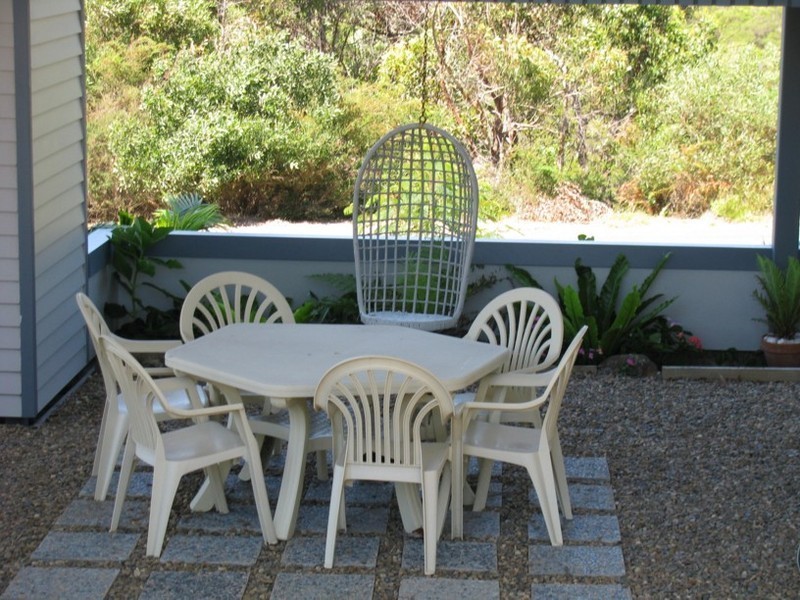 2 Casey Jayne Court, Tura Beach NSW 2548