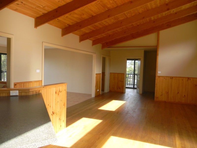 37 John Close, Merimbula NSW 2548