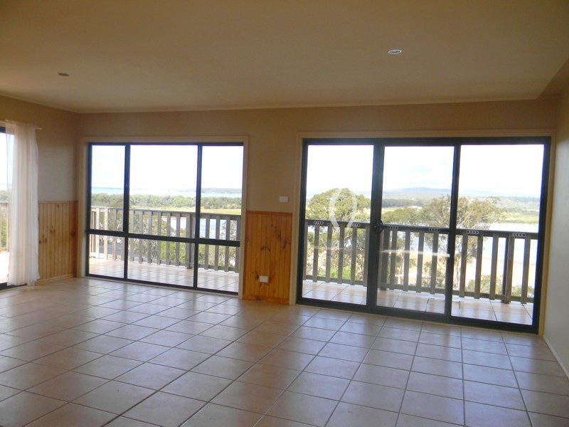 37 John Close, Merimbula NSW 2548