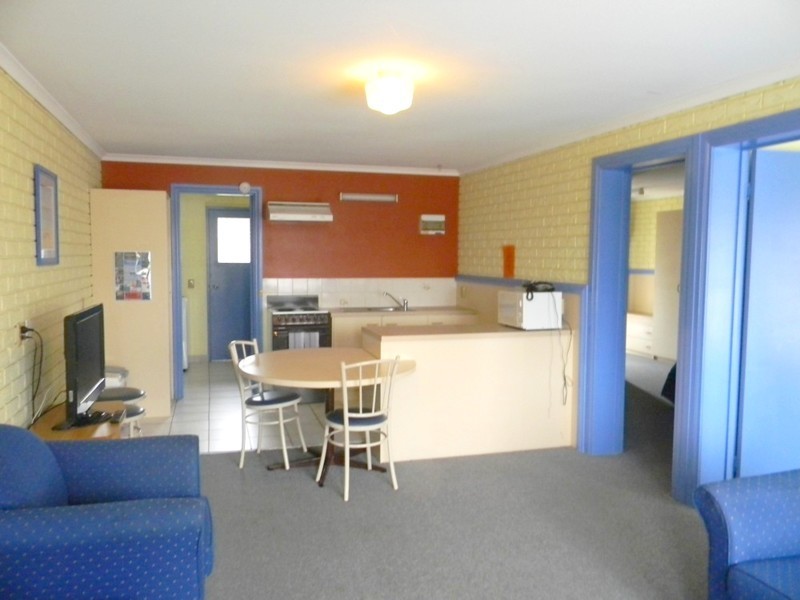 25/68 Arthur Kaine Drive, Merimbula NSW 2548