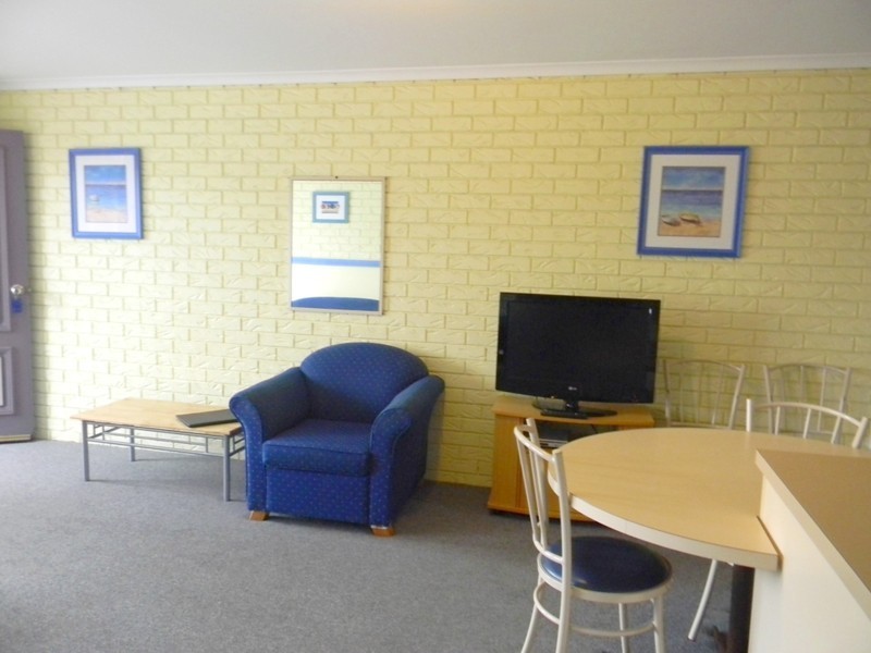 25/68 Arthur Kaine Drive, Merimbula NSW 2548