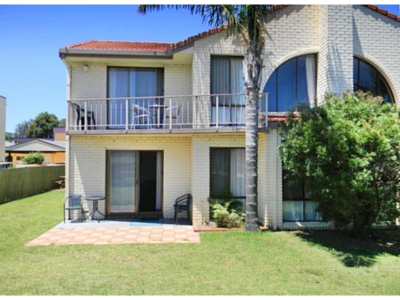 12/68 Arthur Kaine Drive, Merimbula NSW 2548