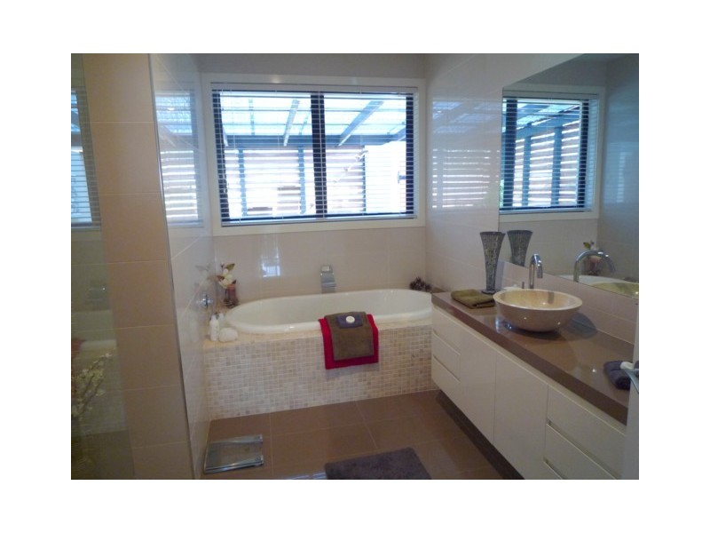 22B Kangaroo Run, Tura Beach NSW 2548