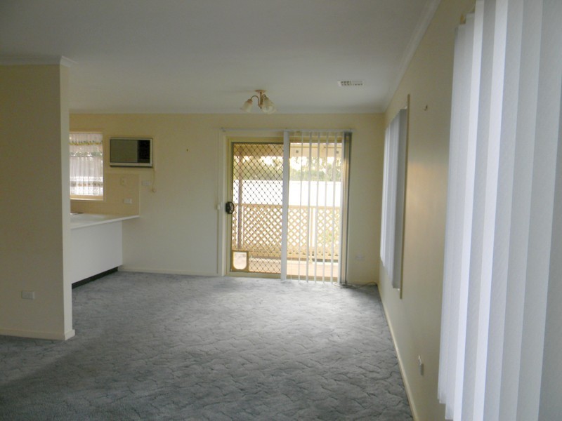 16 Clarke Street, Wolumla NSW 2550