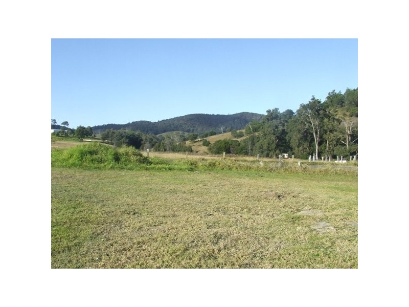 32 Hillview Street, Cobargo NSW 2550