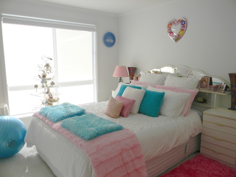 6 Lauren Court, Tura Beach NSW 2548