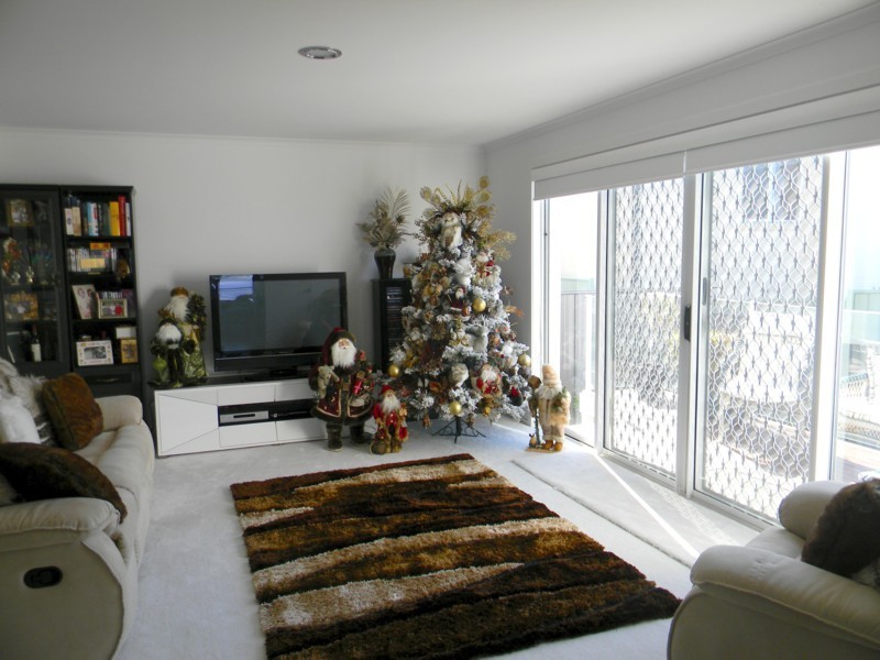 6 Lauren Court, Tura Beach NSW 2548