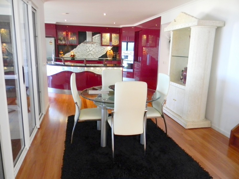 6 Lauren Court, Tura Beach NSW 2548